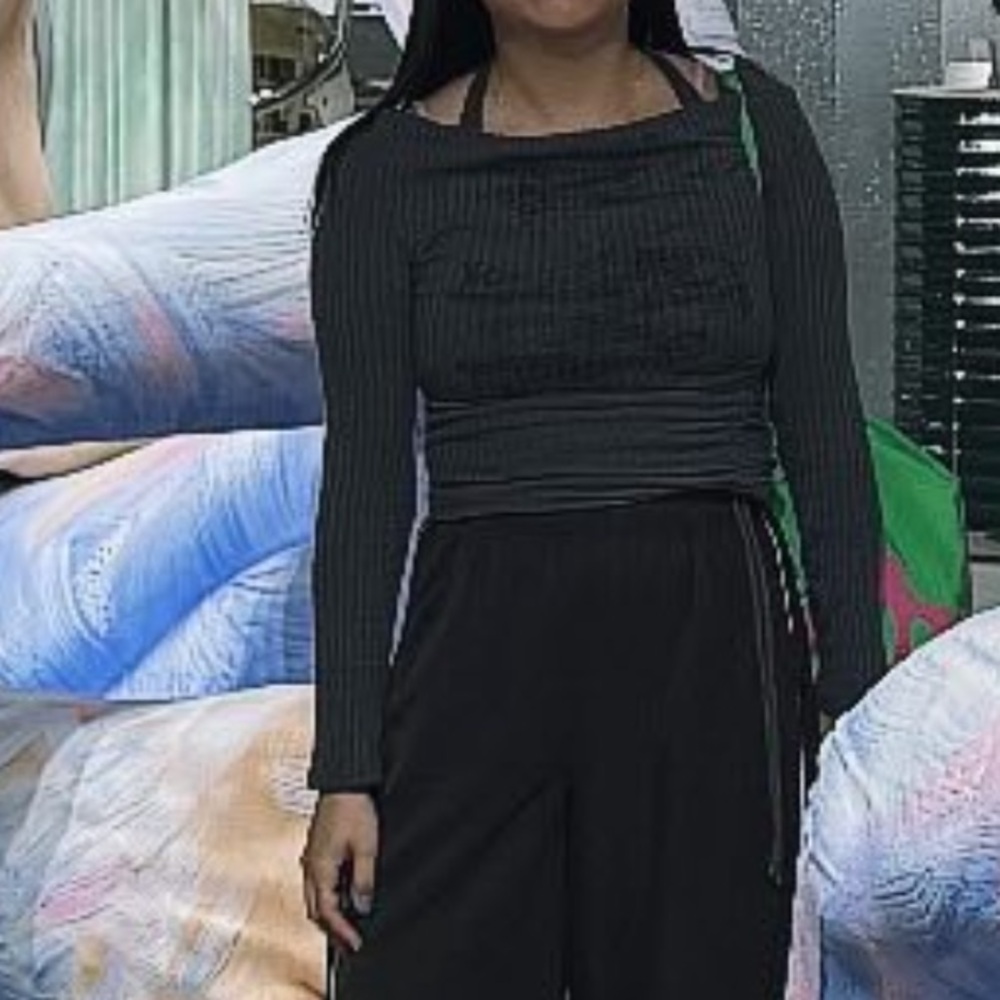 Halter top long sleeve from Korea!